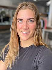 SophiaBotz-Headshot Sophia Botz Trainer